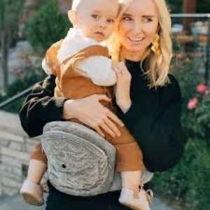 Tushbaby carrier silver velvet quilted BRAND NEW IN BOX